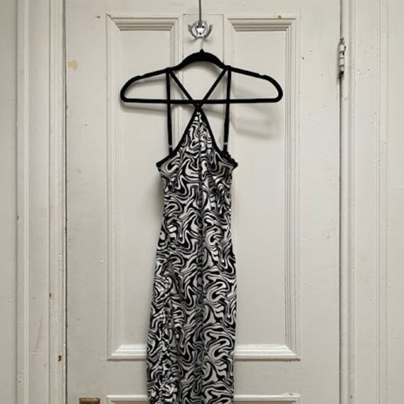 Black and White Midi Dress - Picture 1 of 6